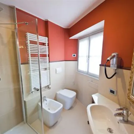 Western Signature Collection 4*