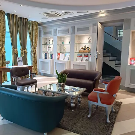 Western Signature Collection Hotel Tirano